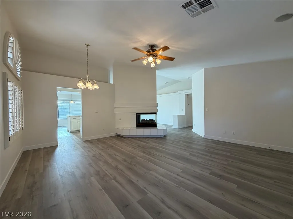 3900 Diamond Ridge Street — photo 4