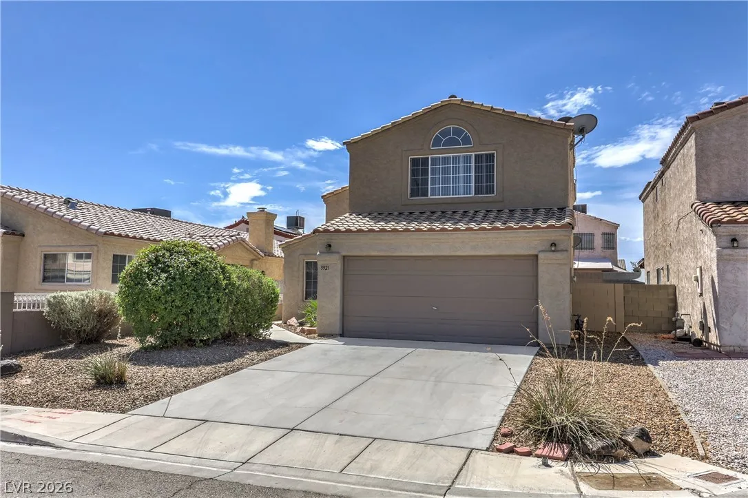 3921 Sir Payne Court — photo 2