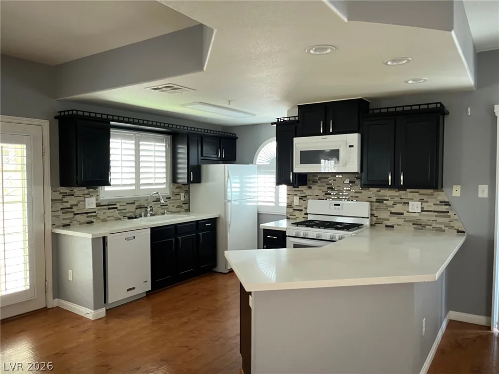 2925 Wigwam Parkway 311 — photo 3