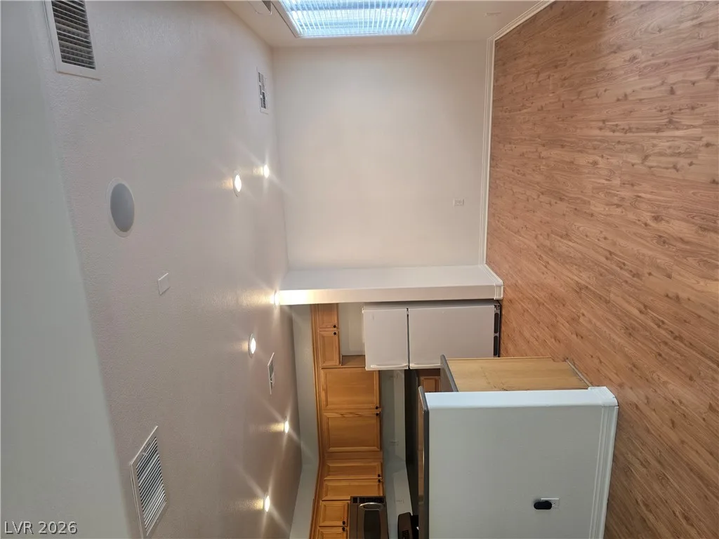 1155 NIGHTMOSS Avenue 0 — photo 4