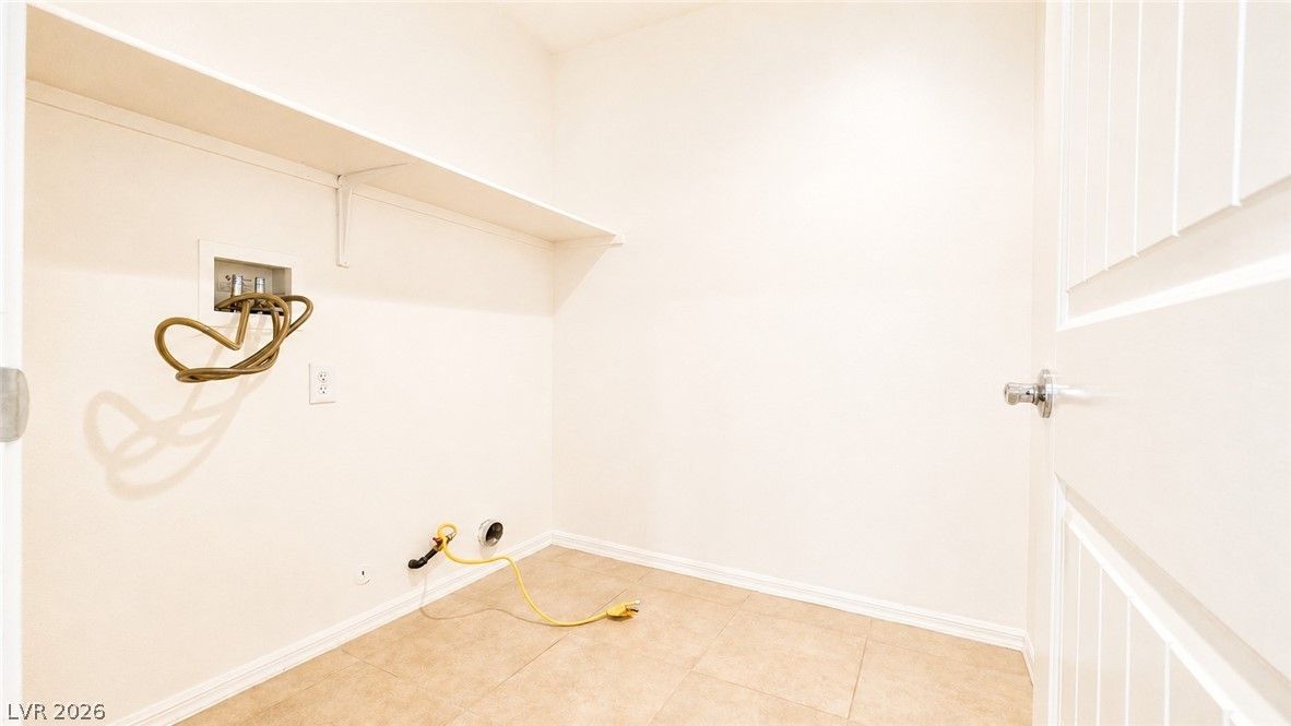Photo 34