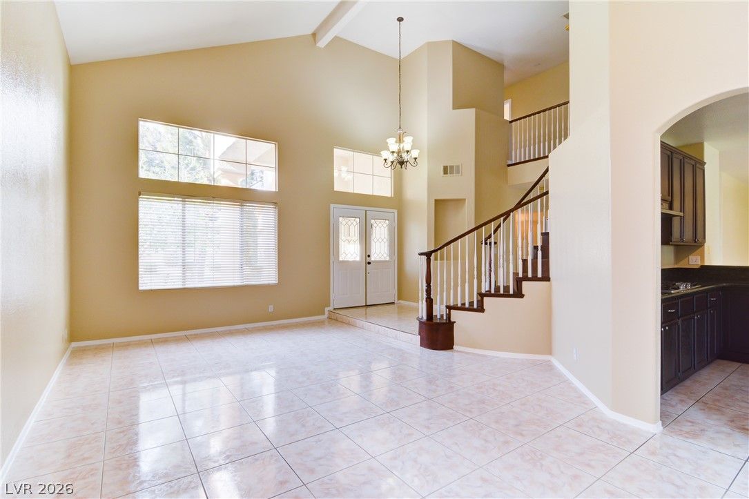 2069 Sapphire Valley Avenue — photo 3
