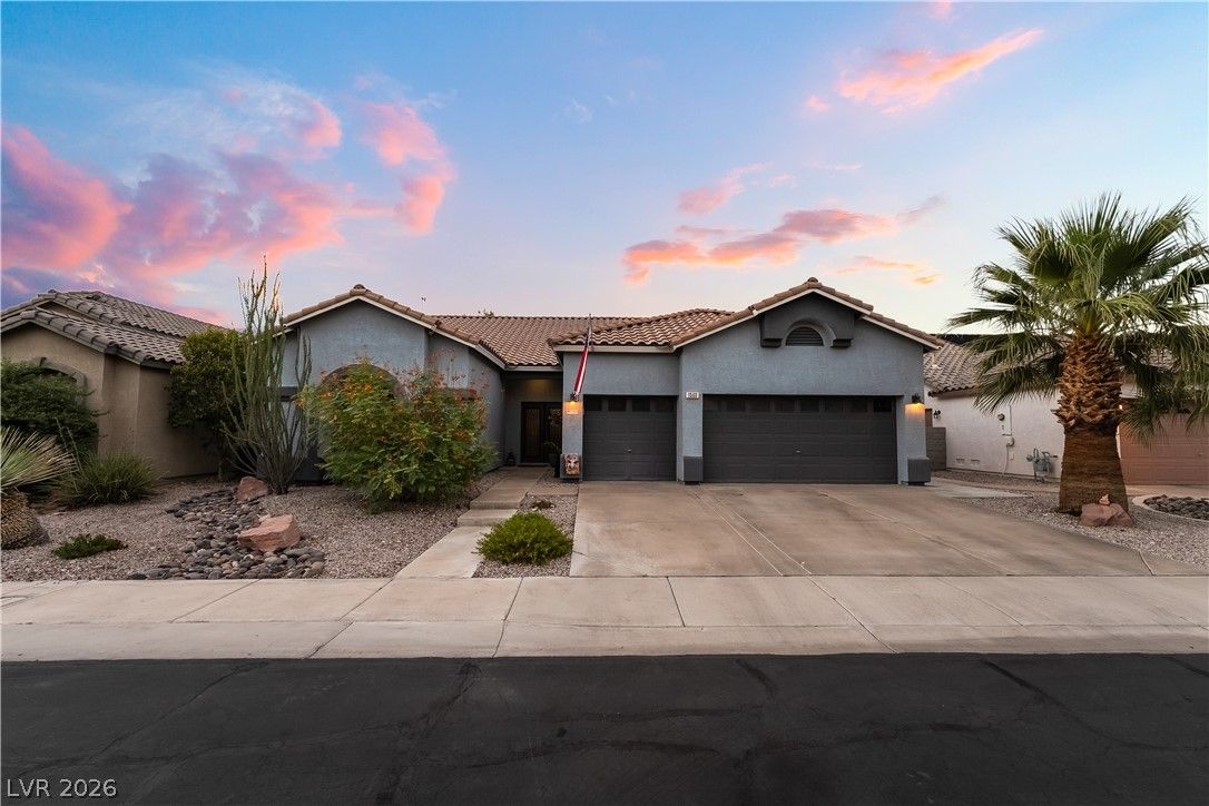 1580 Bamboo Bay Drive — photo 4 of 49