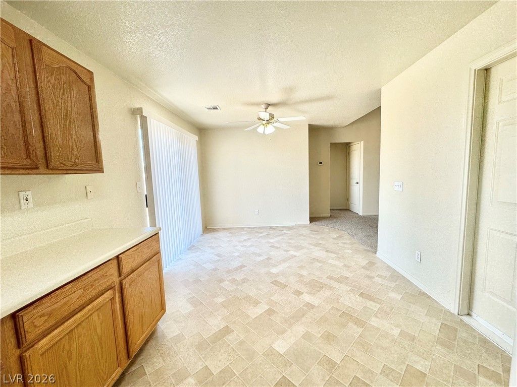 1040 Marne Court C — photo 4 of 10