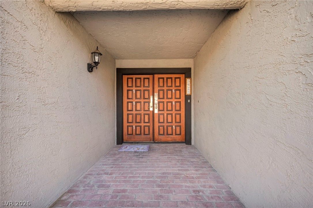 3923 Landsdown Place — photo 3