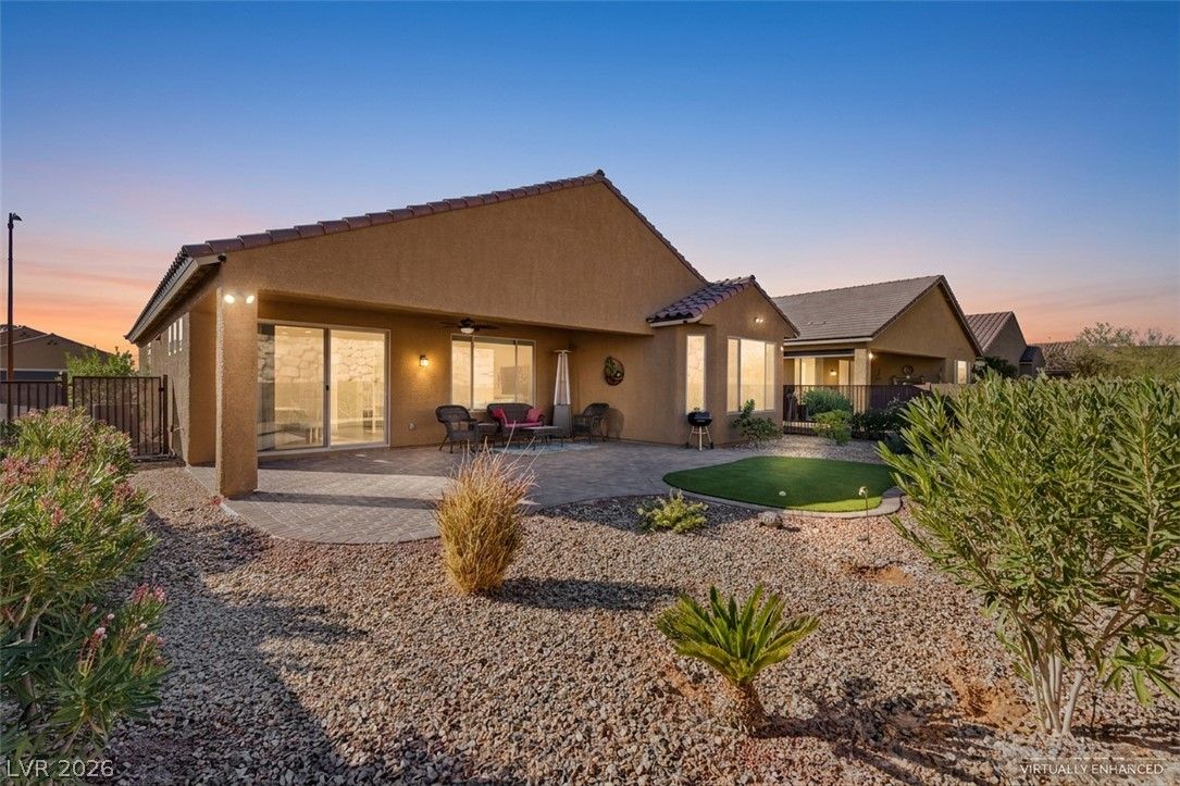 988 Majestic View — photo 3