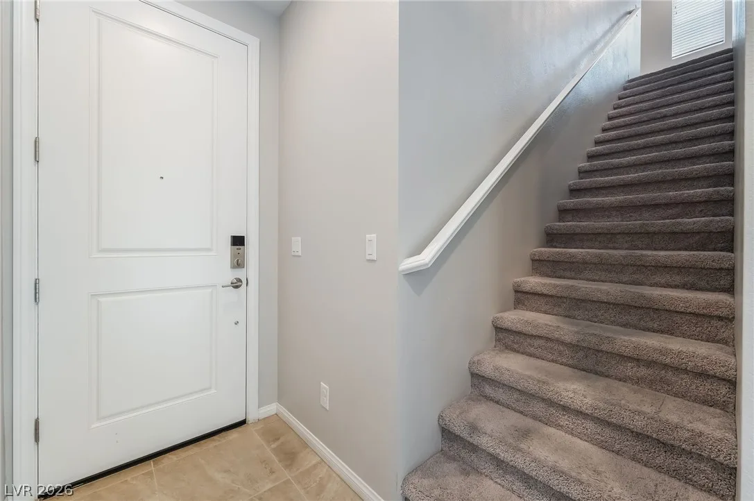 869 Greenspire Street — photo 5