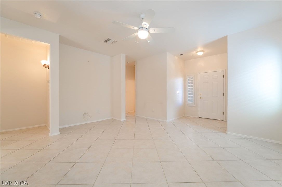 539 Cypress Gardens Place — photo 4 of 31