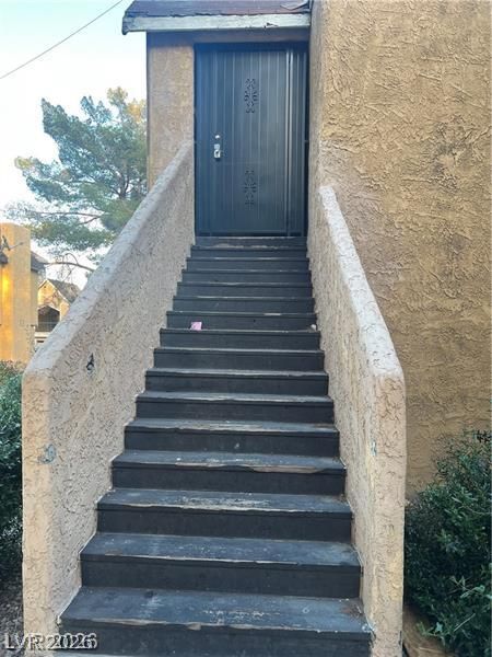 4630 Koval 58 Lane — photo 4 of 8