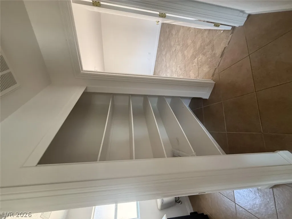 8311 Browns Mountain Court — photo 4