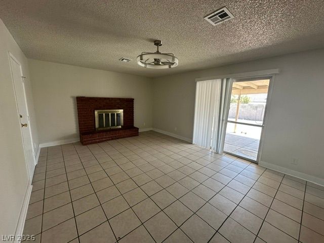 3322 South Pecos Road — photo 5 of 16