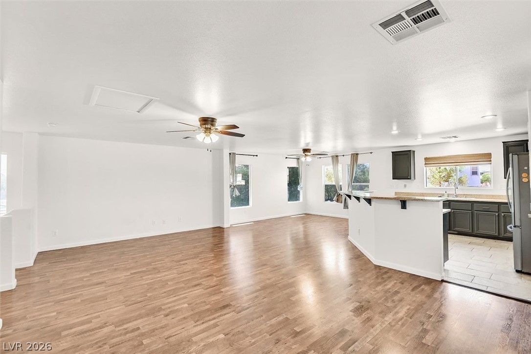 8753 Dodds Canyon Street — photo 4
