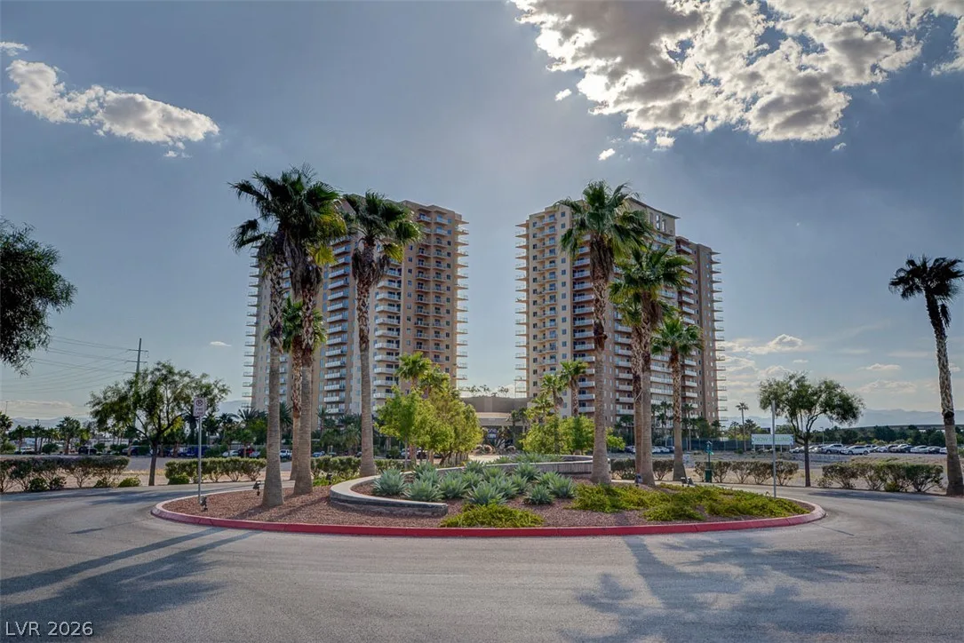 8255 South Las Vegas Boulevard 315 — photo 2