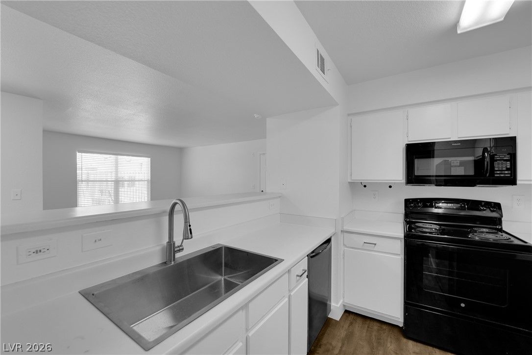 8101 West Flamingo Road 1096 — photo 4