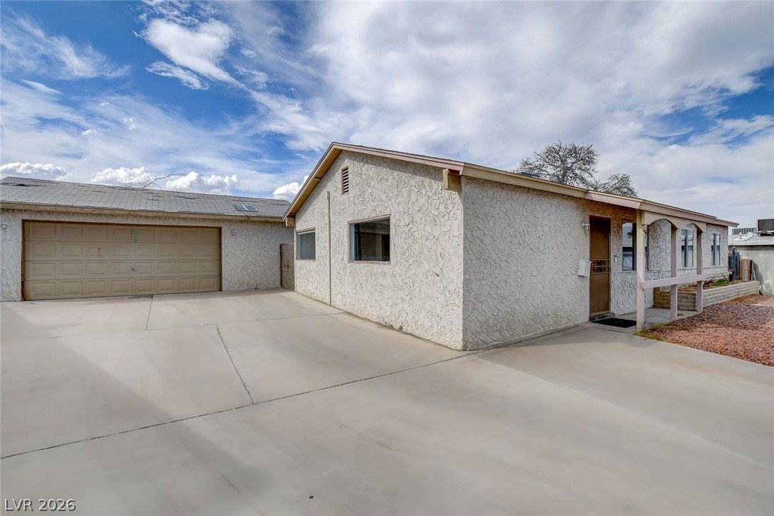 804 Larch Court — photo 4