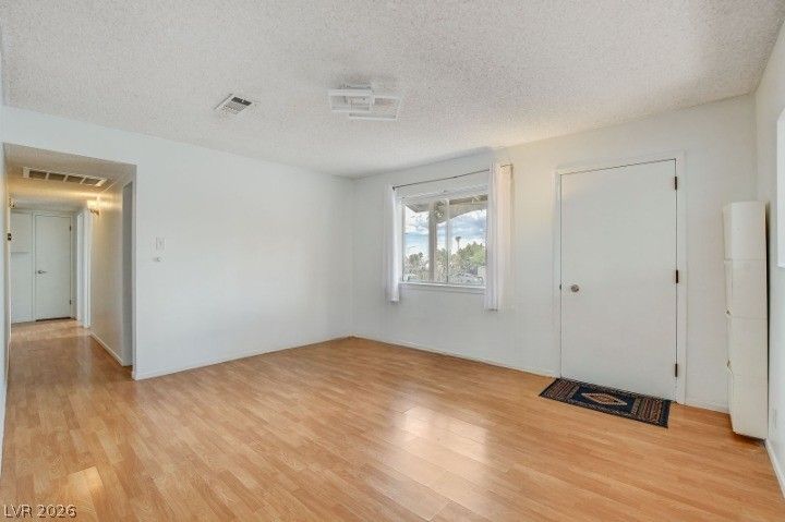 804 Larch Court — photo 5