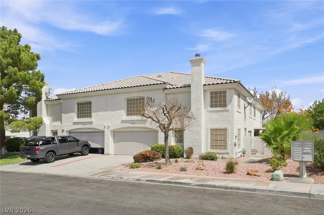 446 Winthrop Place — photo 2