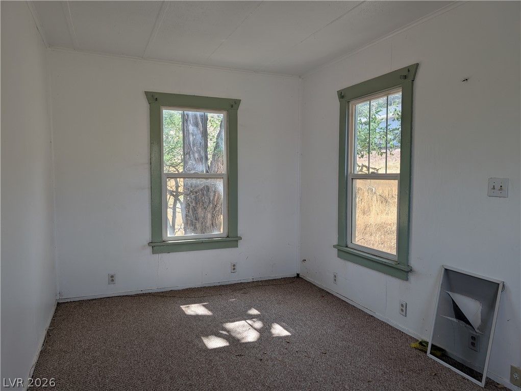 108 Davis Street — photo 3 of 20