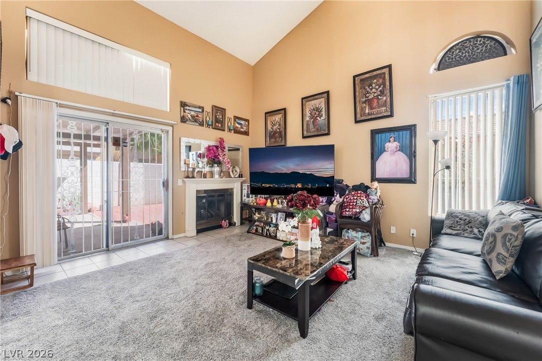 5336 Hollow Brook Avenue — photo 4 of 18