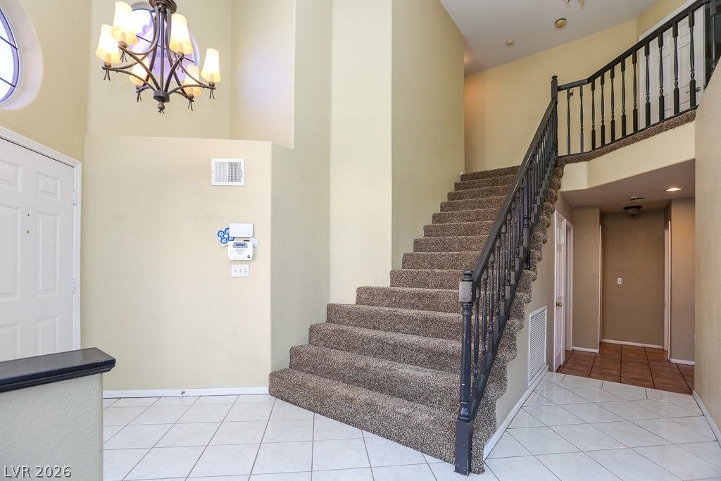 161 Kachina Drive — photo 1