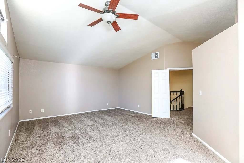 161 Kachina Drive — photo 2