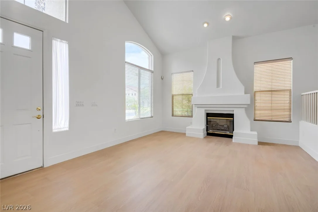 356 Lakewood Garden Drive — photo 5
