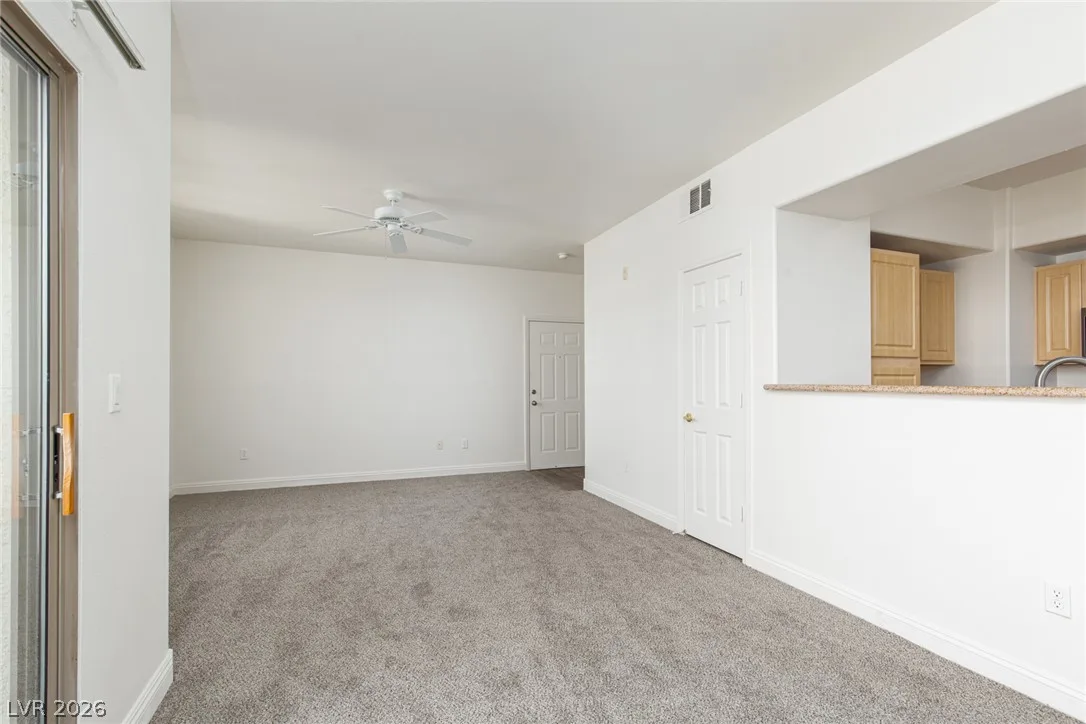 8000 West Badura Avenue 1120 — photo 4