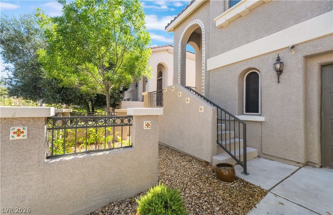 11901 Luna Del Mar Lane — photo 2