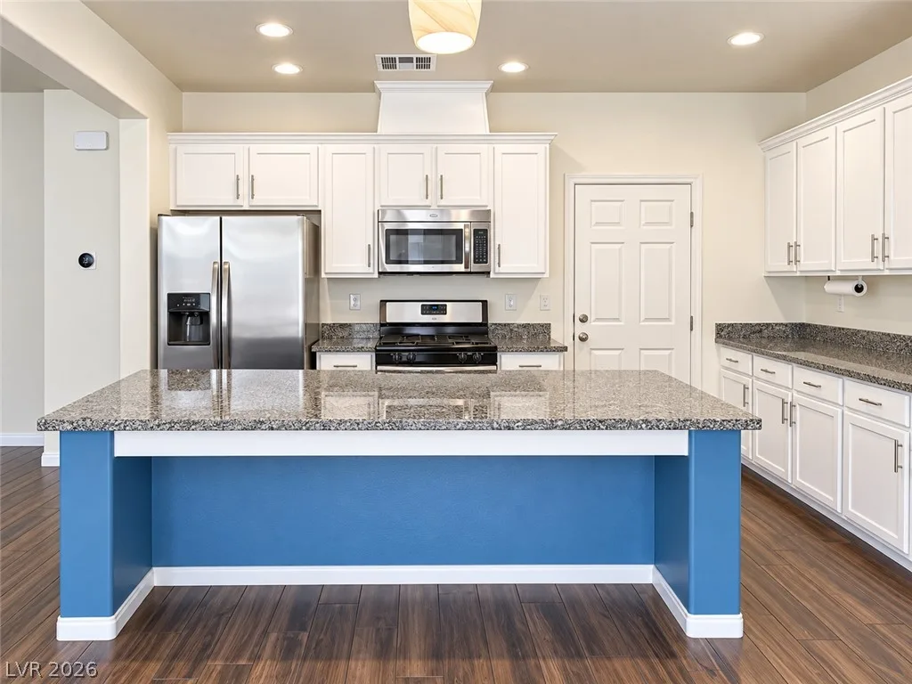 320 Point Loma Avenue — photo 4