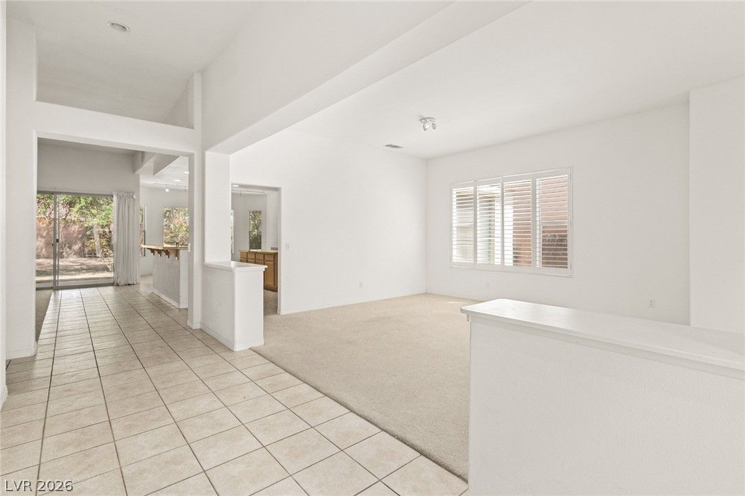 8312 Fullmoon Maple Avenue — photo 2