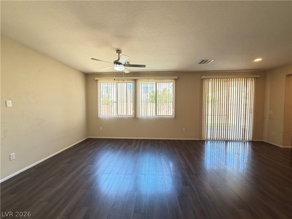 9530 Hollydale Court — photo 4