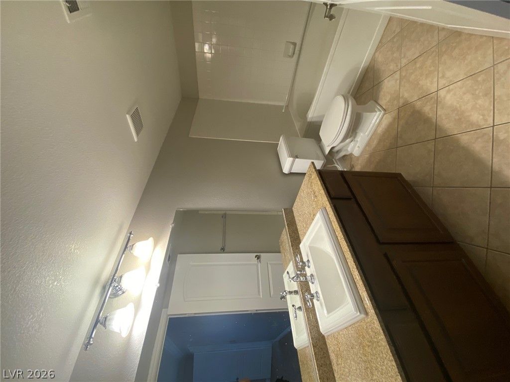 8101 West FLAMINGO Road 2055 — photo 4