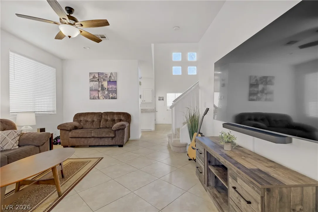 3205 Rainmaker Street — photo 4