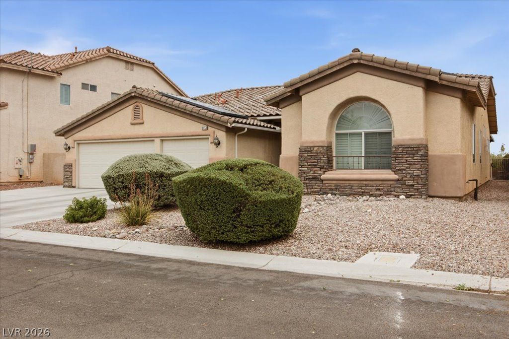 3154 Surf Spray Street — photo 3
