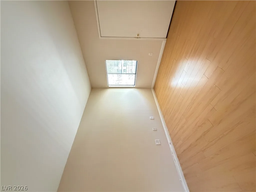 8250 GRAND CANYON Drive 1035 — photo 5