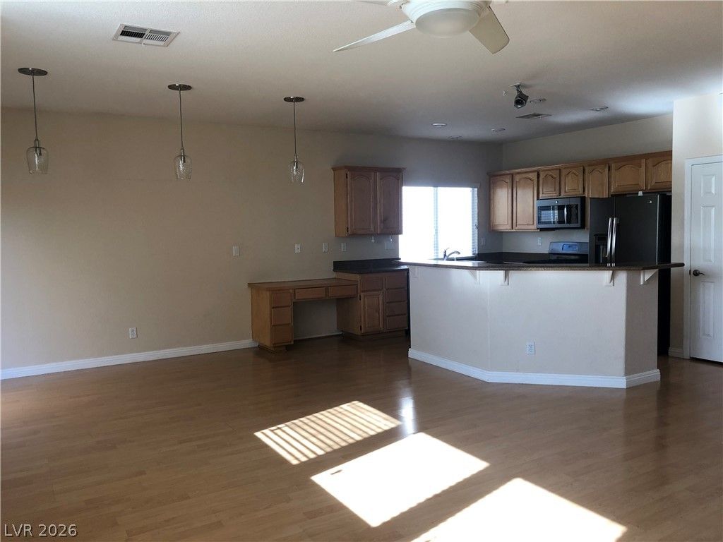 1012 Royal Birch Lane — photo 5