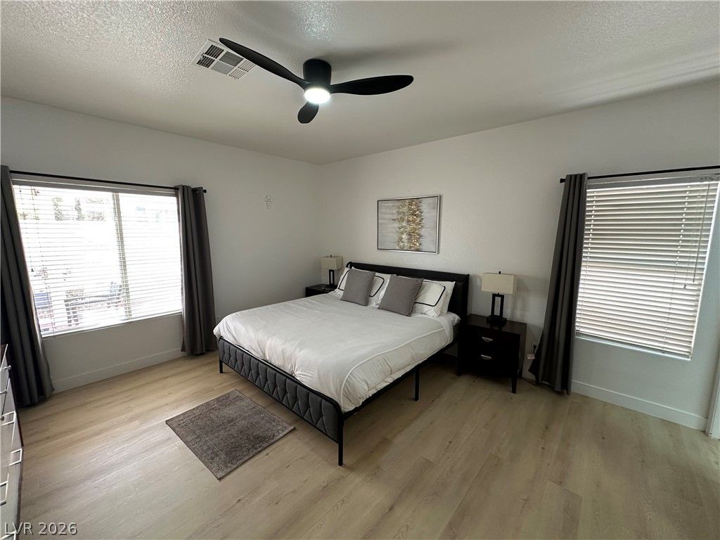 9825 Garamound Avenue — photo 5