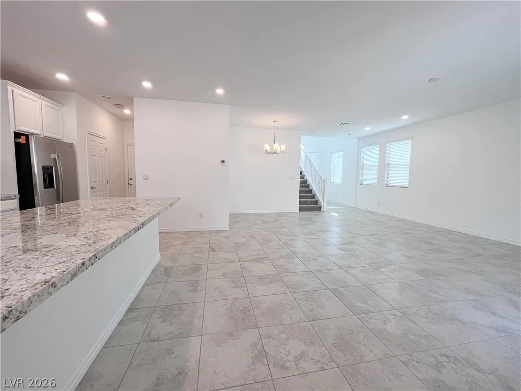 6498 Bayley Springs Avenue — photo 5