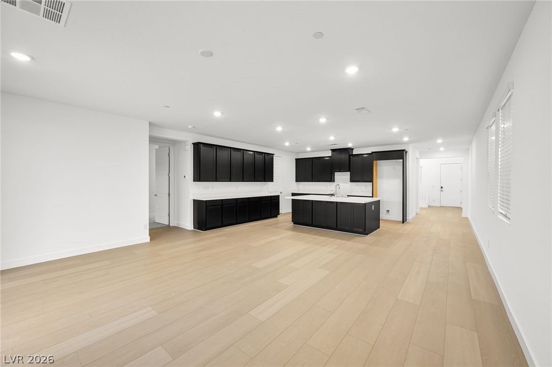 11847 Songbird Hill Avenue — photo 4