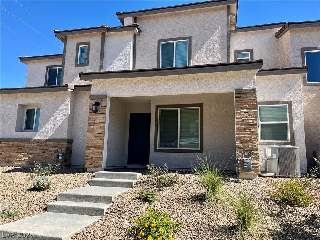 10777 Evelyn Yard Court — photo 2 of 51