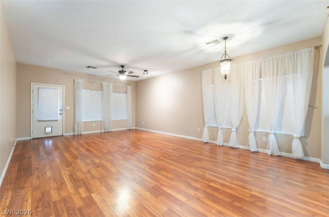 5113 Mambo Vista Avenue — photo 4