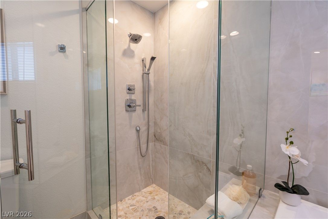 8817 Pesaro Drive — photo 5 of 17