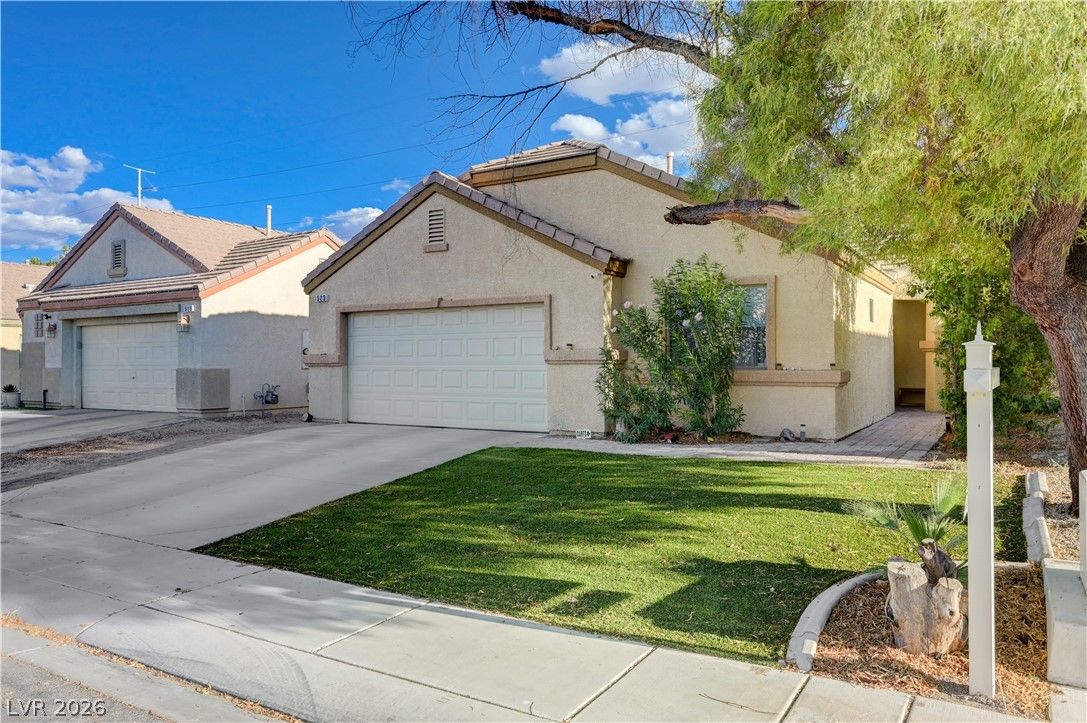 523 Braided River Avenue — photo 2