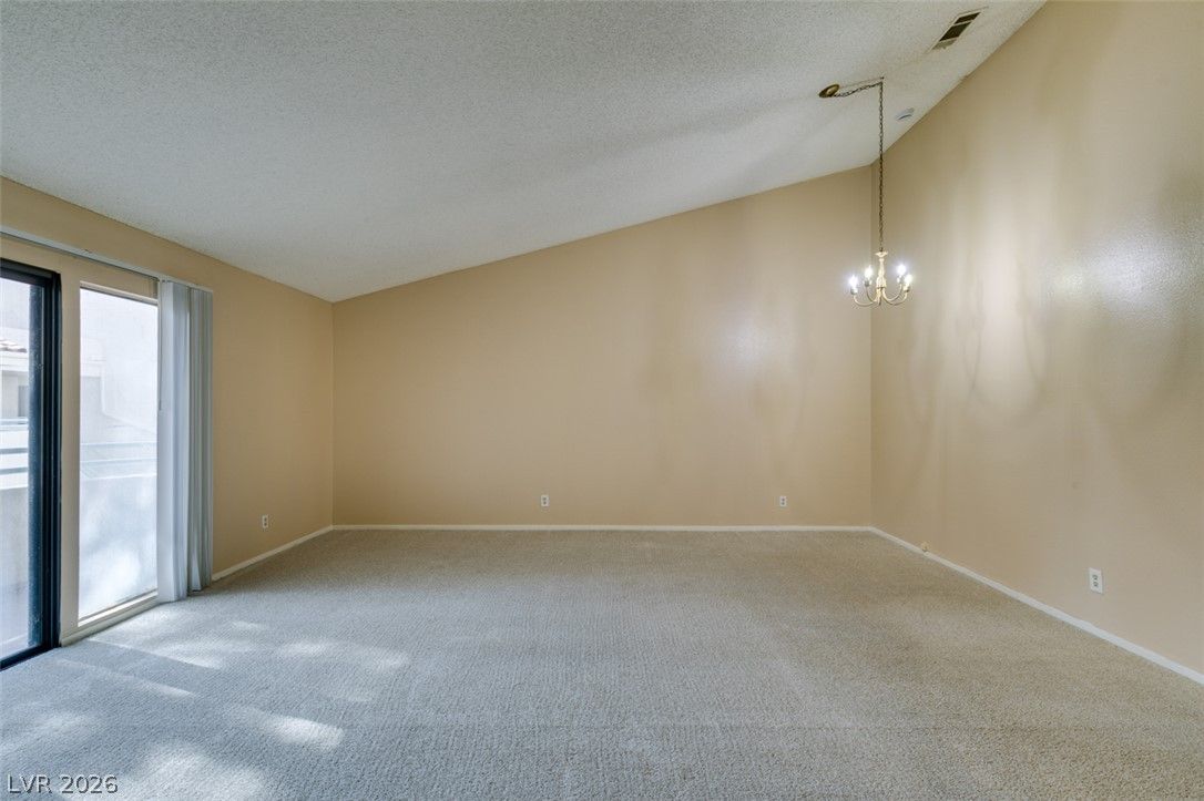 940 North Sloan Lane 203 — photo 5