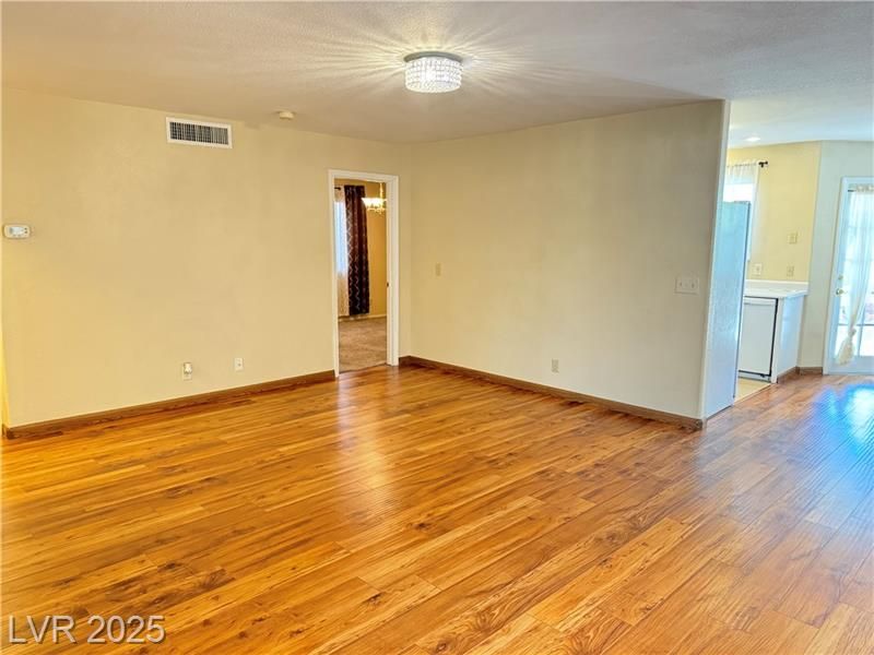 8004 Celestial Avenue 101 — photo 5 of 19