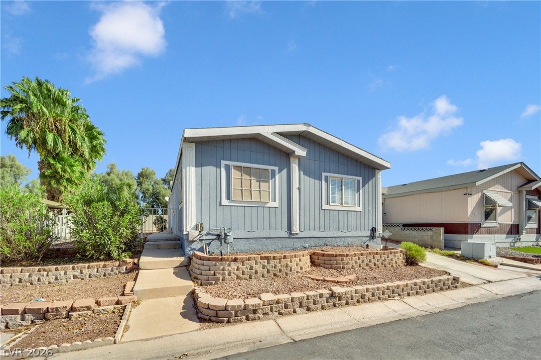5914 Sassy Rose Drive — photo 2