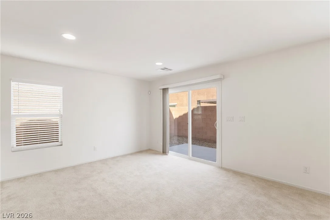 8640 Bella Sparkle Avenue — photo 5