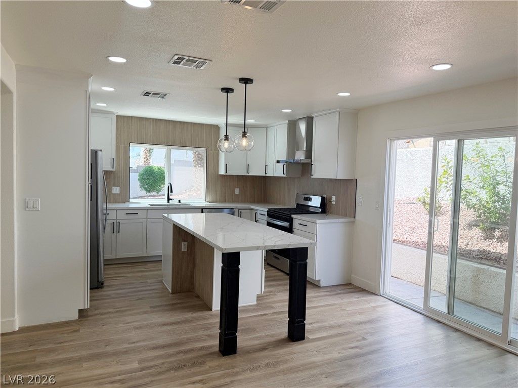 3989 Briarcrest Court — photo 5