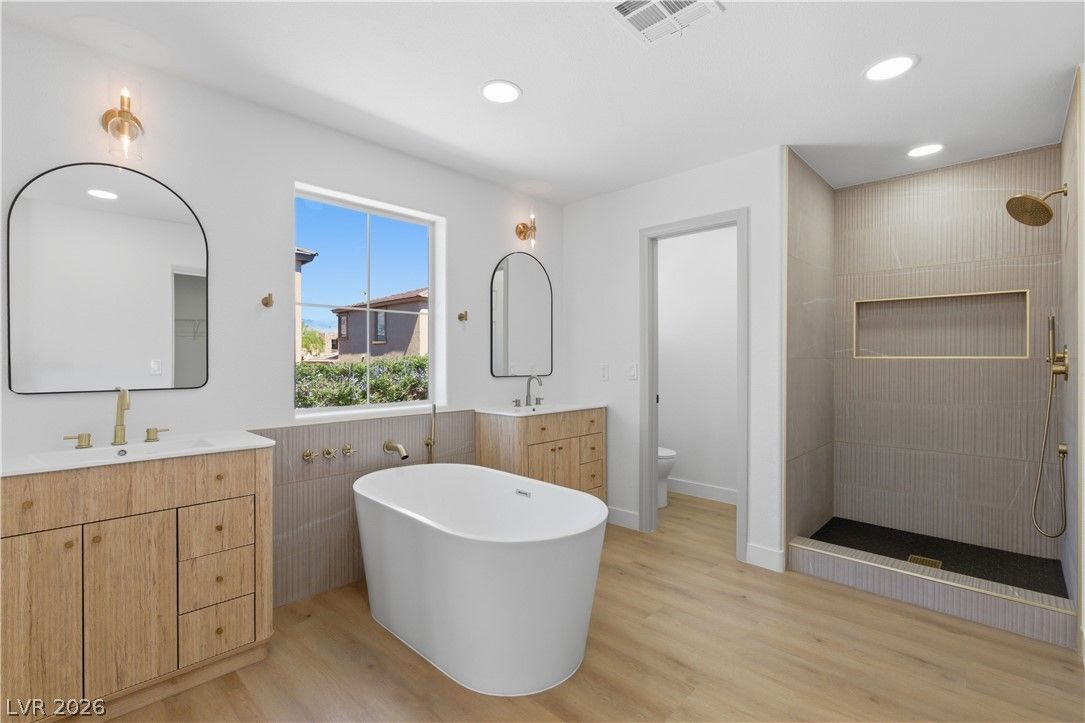 5311 Thistle Wind Drive — photo 5 of 15