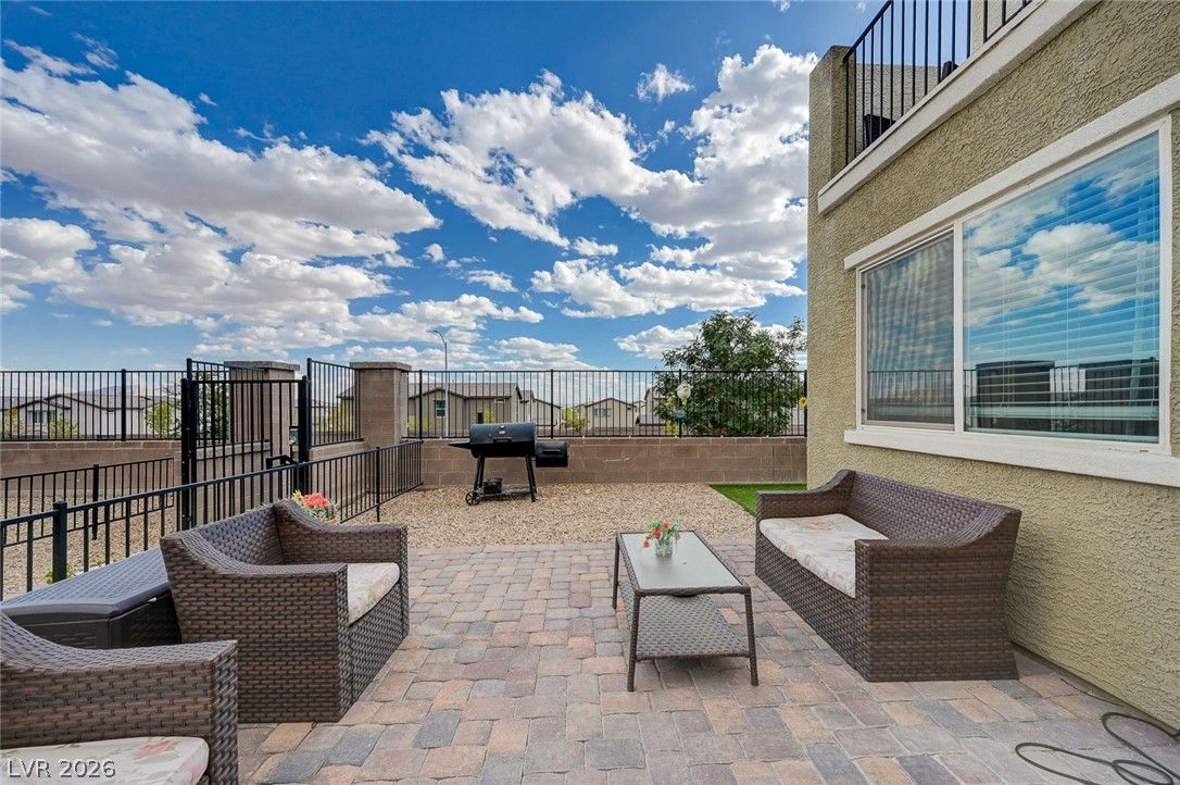 6804 Satin Silver Court — photo 2